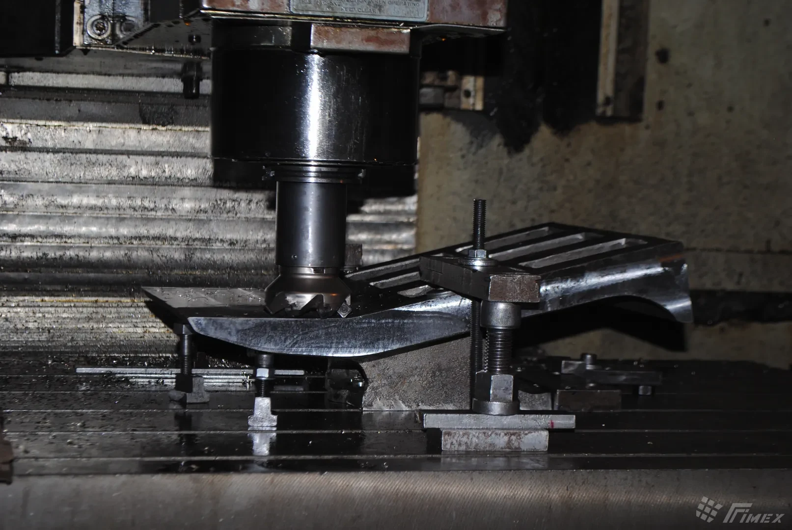 Fresado CNC Acero Acercamiento